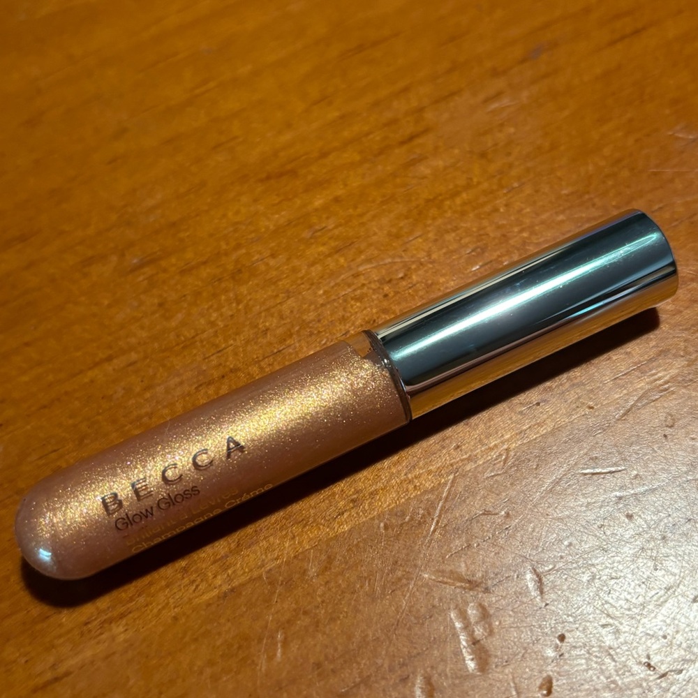 BECCA Glow Gloss Lip Gloss - Picture 3 of 15